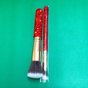 Red shimmer brush